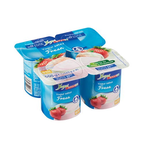 Yogur sabor fresa Carrefour Classic' pack de 4 unidades de 125 g.