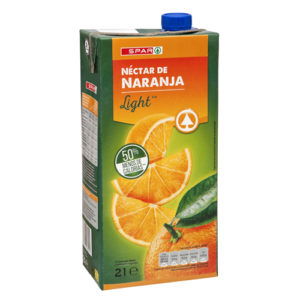 NÉCTAR DE NARANJA LIGHT CON LA MITAD DE CALORÍAS SPAR BRIK 2 L.